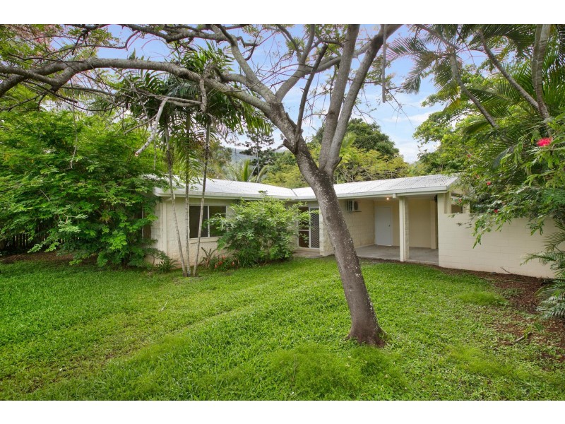 21 Impey Street, Caravonica QLD 4878