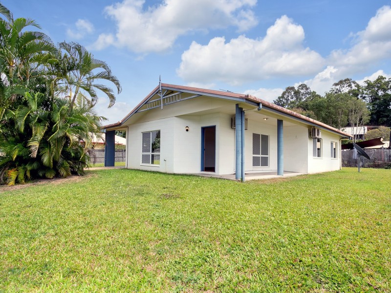 6 Cracknell Road, White Rock QLD 4868