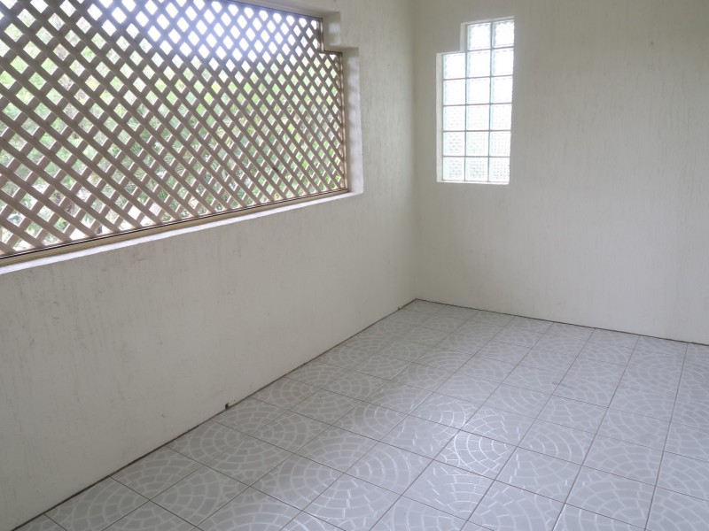 8/15 Grantala Street, Manoora QLD 4870