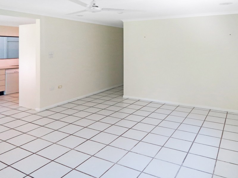 26 Ponticello Street, Whitfield QLD 4870