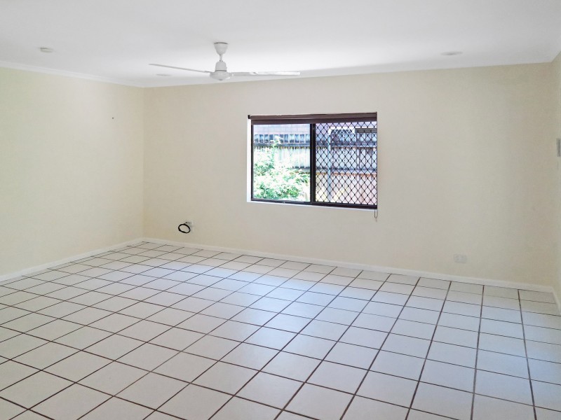 26 Ponticello Street, Whitfield QLD 4870