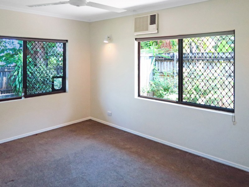 26 Ponticello Street, Whitfield QLD 4870