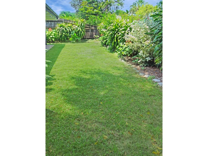 26 Ponticello Street, Whitfield QLD 4870