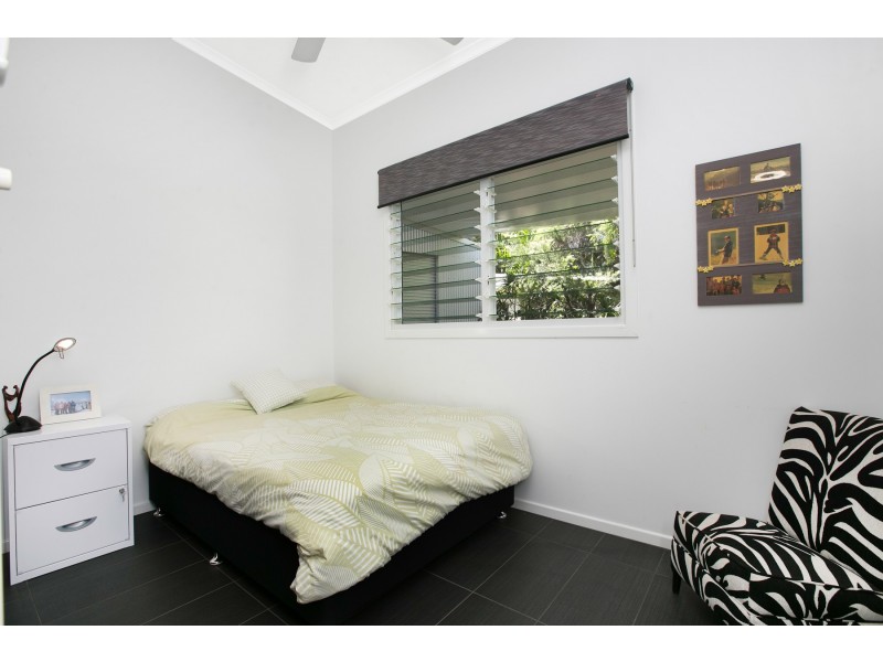 5 Izatt Close, Edge Hill QLD 4870