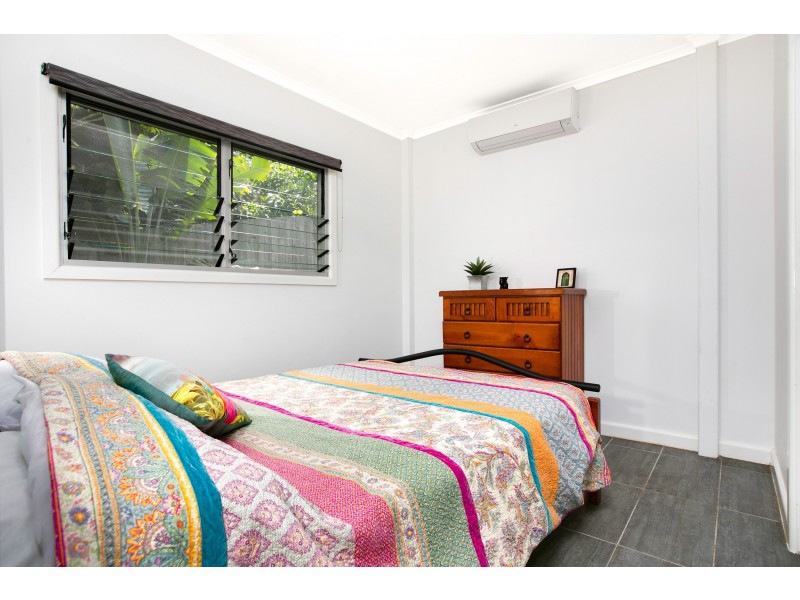 5 Izatt Close, Edge Hill QLD 4870