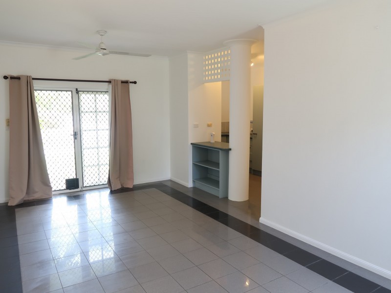 3/3-5 Springfield Crescent, Manoora QLD 4870