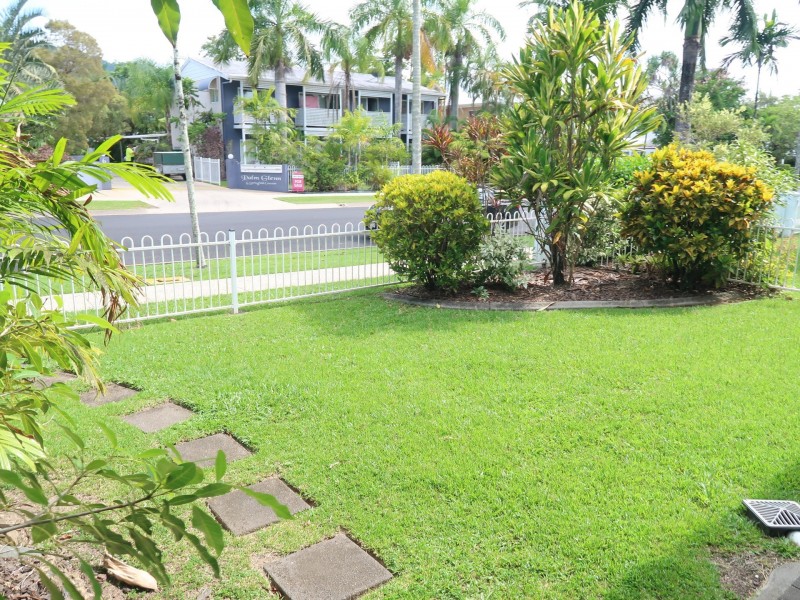 3/3-5 Springfield Crescent, Manoora QLD 4870