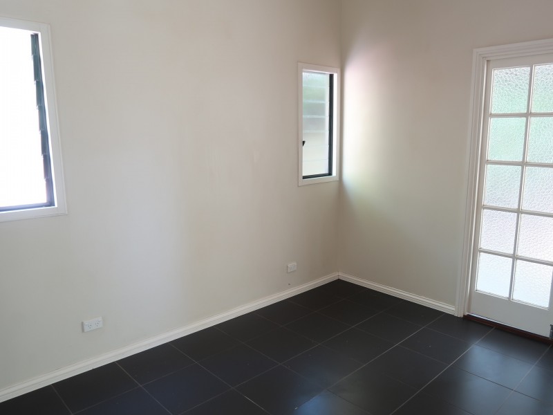 28 Friend Street, Edge Hill QLD 4870