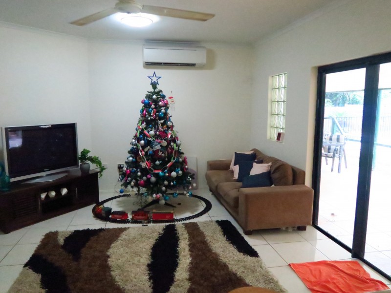 15 Laurel Ave, Mount Sheridan QLD 4868