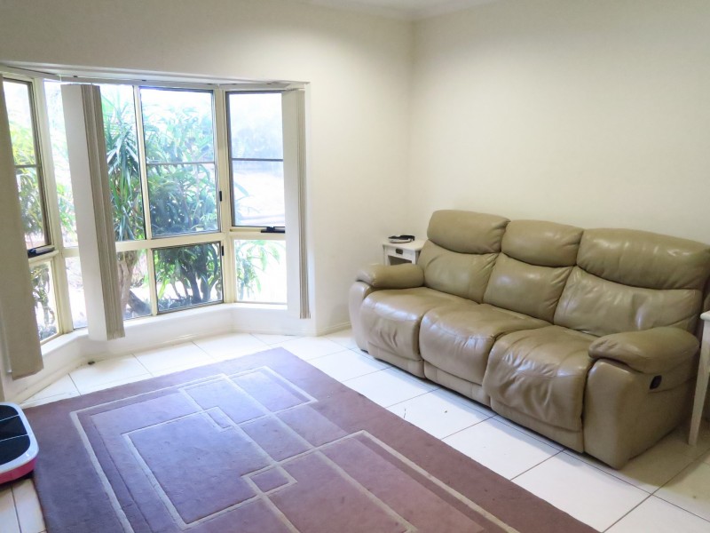 15 Laurel Ave, Mount Sheridan QLD 4868