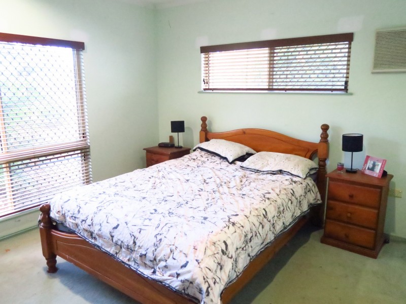 15 Laurel Ave, Mount Sheridan QLD 4868