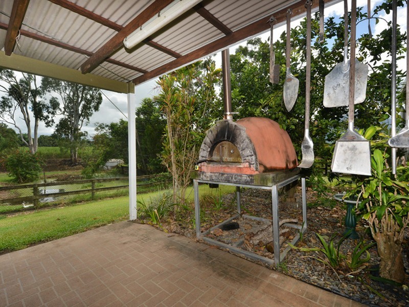 60 Page Road, Edmonton QLD 4869