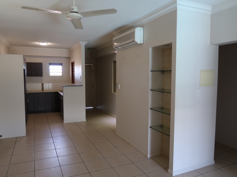 210/29 Springfield Cres, Manoora QLD 4870