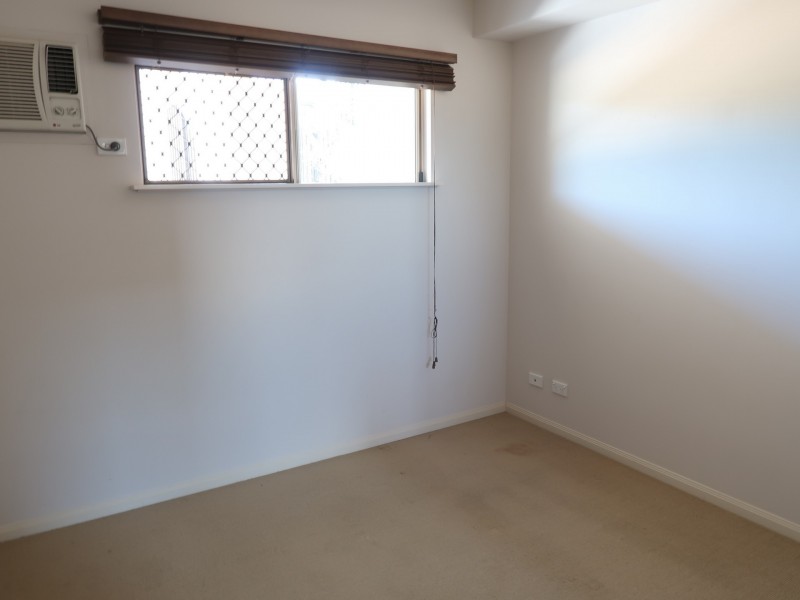 210/29 Springfield Cres, Manoora QLD 4870