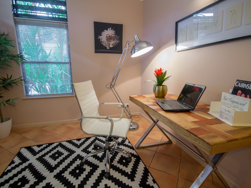 18/75-79 Cedar Road, Palm Cove QLD 4879