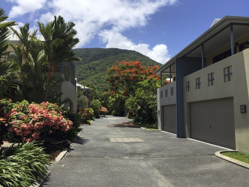 18/75-79 Cedar Road, Palm Cove QLD 4879