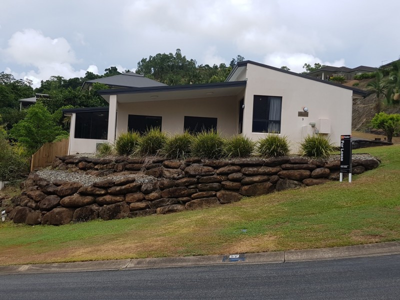 3 East Parkridge Drive, Brinsmead QLD 4870