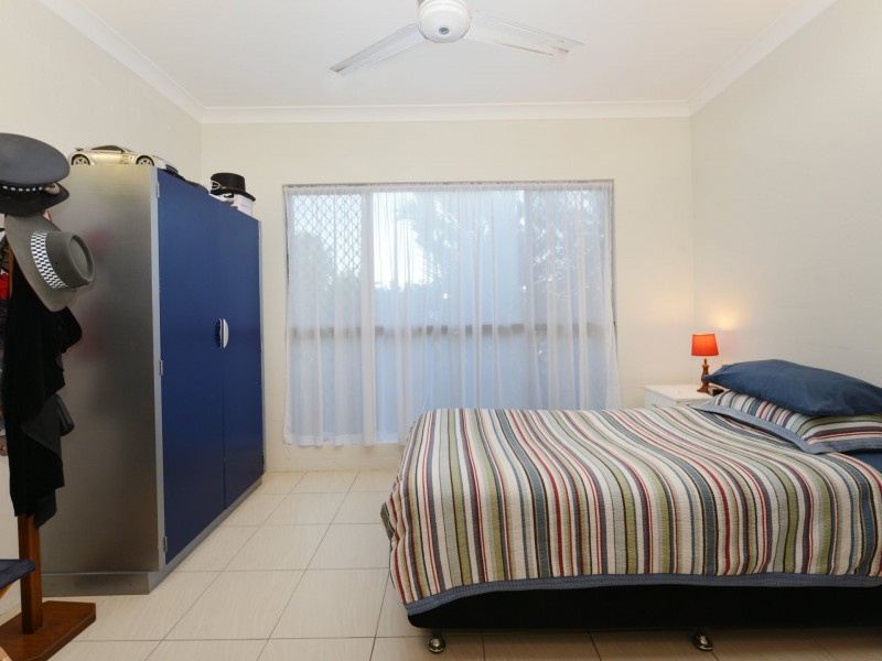 7 Atherton Street, Whitfield QLD 4870