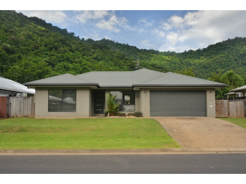 3 Kippin Close, Redlynch QLD 4870