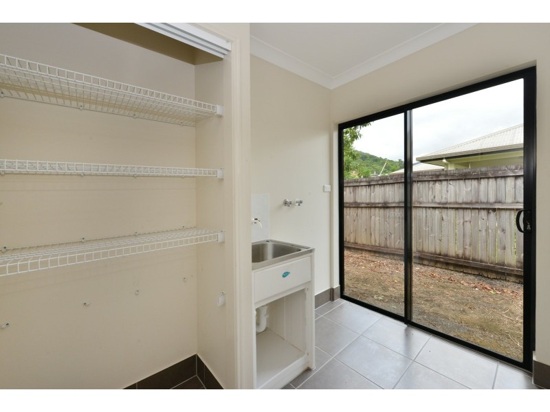 3 Kippin Close, Redlynch QLD 4870