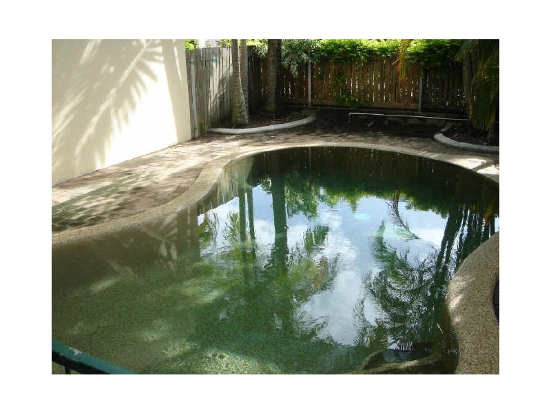 5/9 Balaclava Road, Earlville QLD 4870