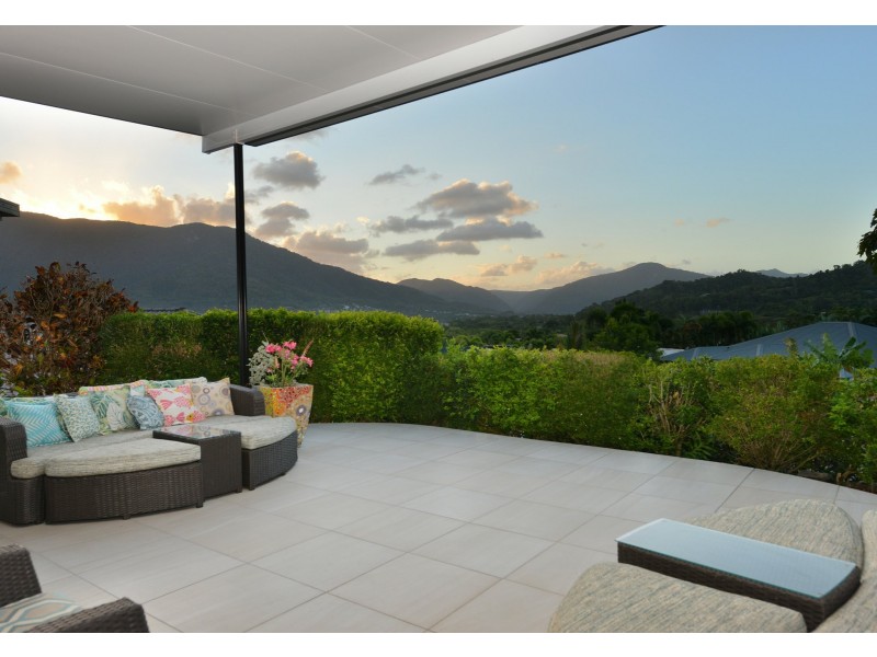 21 Findlay Street, Brinsmead QLD 4870