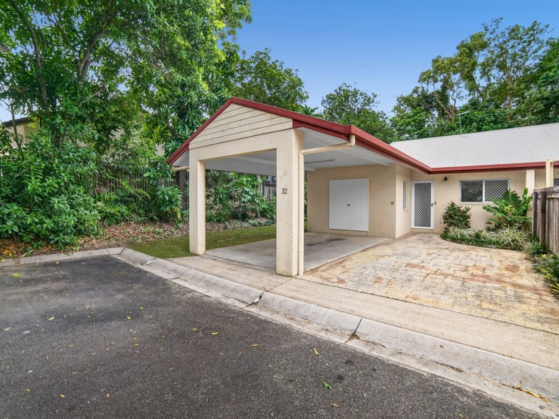 32/5-15 McGregor Street, Mooroobool QLD 4870