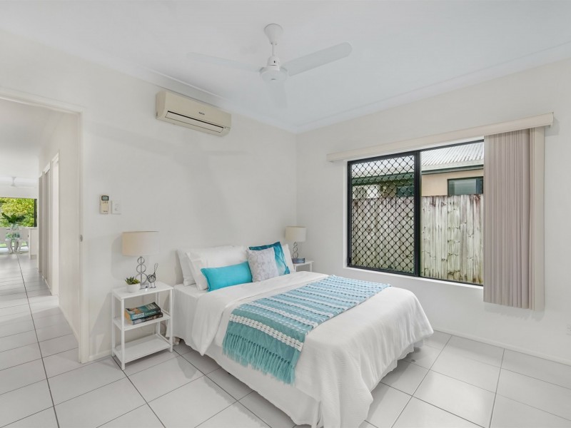 5 Scaglioni Street, Redlynch QLD 4870