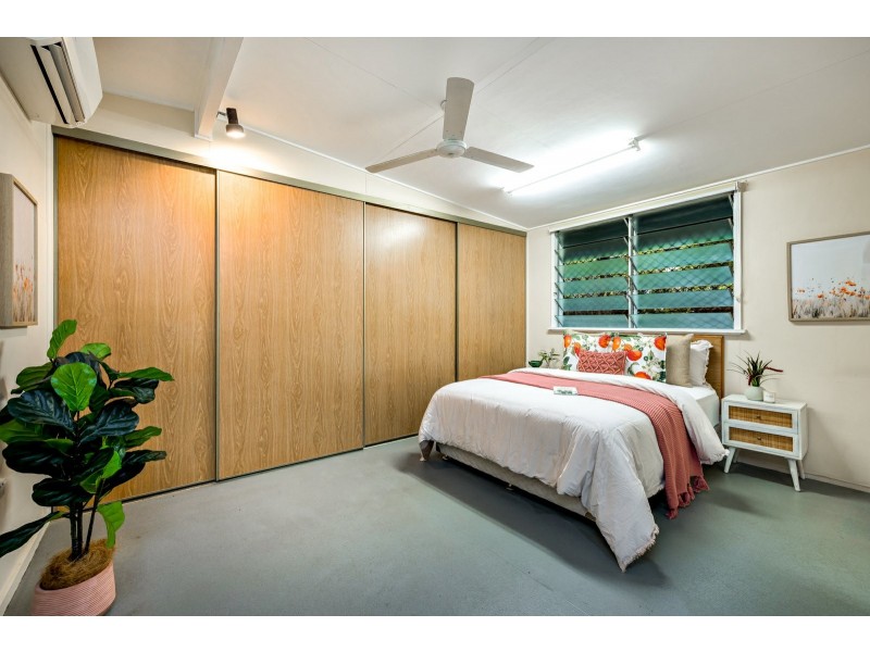 16-18 Oxley Street, Edge Hill QLD 4870