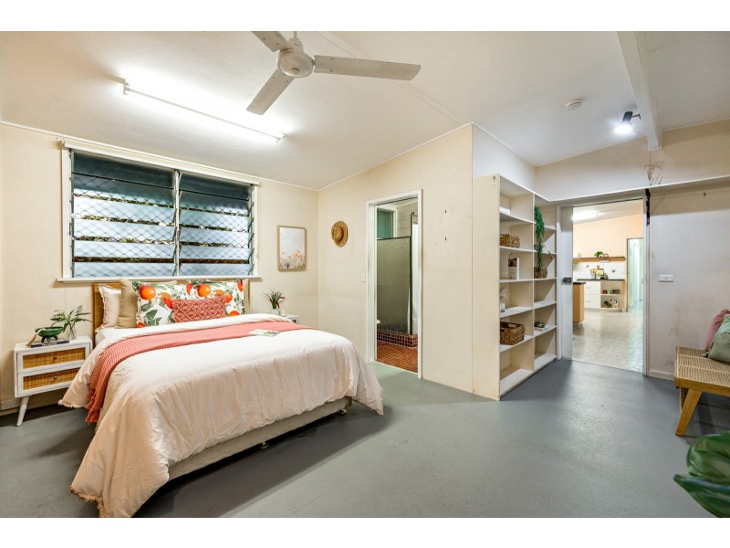 16-18 Oxley Street, Edge Hill QLD 4870