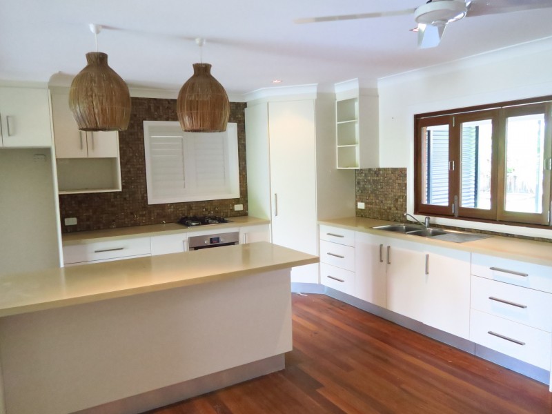 120 Balaclava Road, Earlville QLD 4870