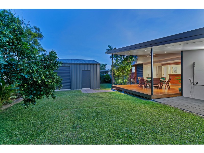 120 Balaclava Road, Earlville QLD 4870