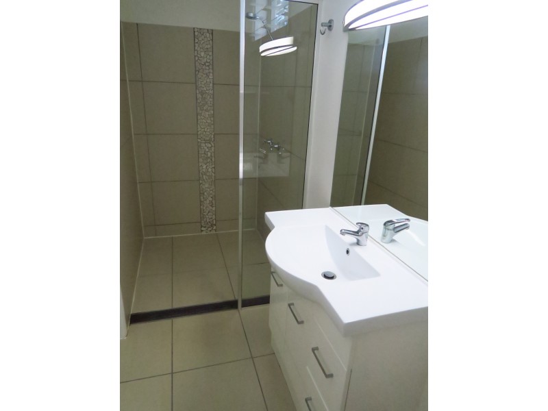 22 Bolton Street, Whitfield QLD 4870