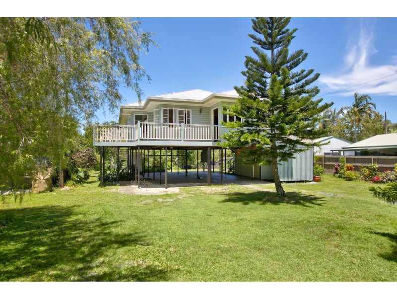 90 Little Street, Manunda QLD 4870