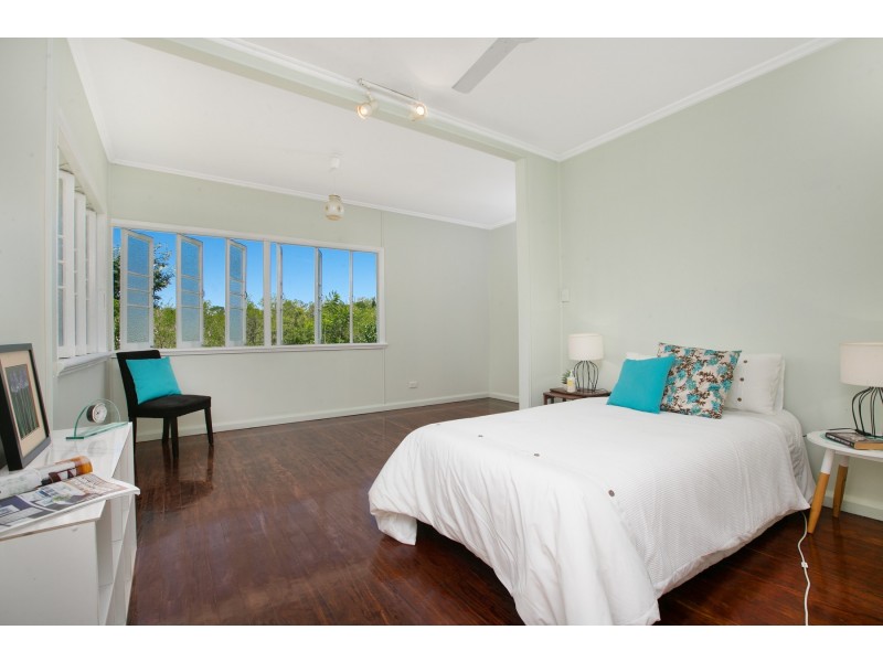 90 Little Street, Manunda QLD 4870