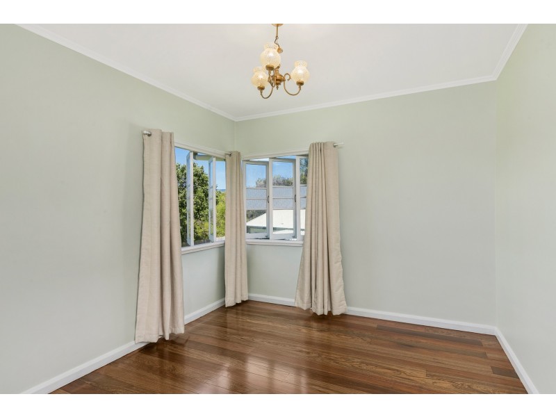 90 Little Street, Manunda QLD 4870