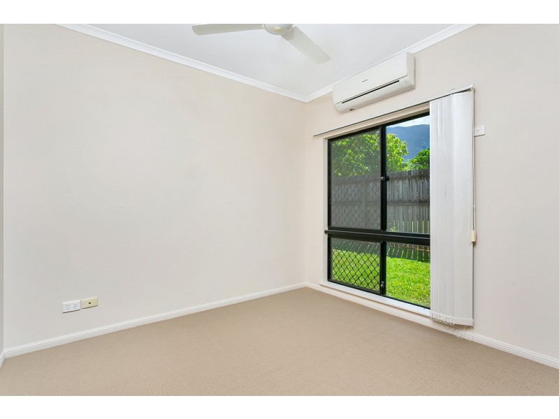 49 Larsen Road, Redlynch QLD 4870