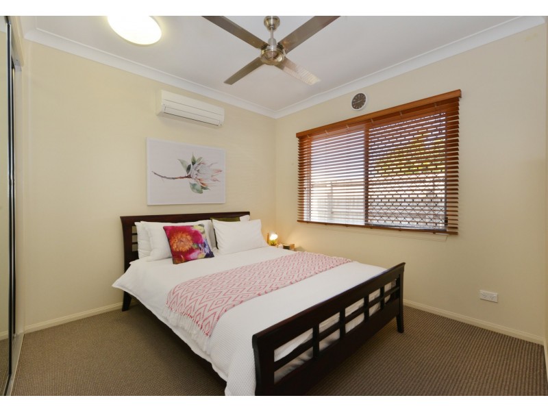 5 Raffles Avenue, Redlynch QLD 4870