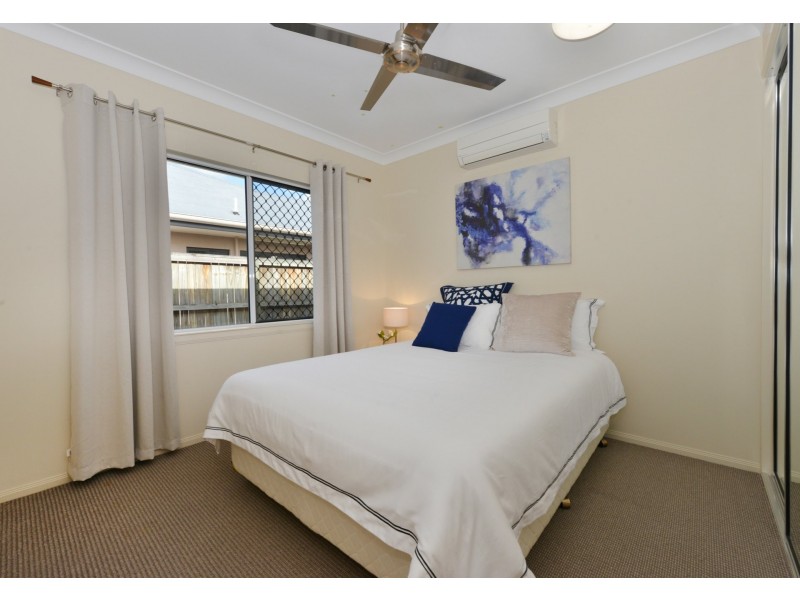 5 Raffles Avenue, Redlynch QLD 4870