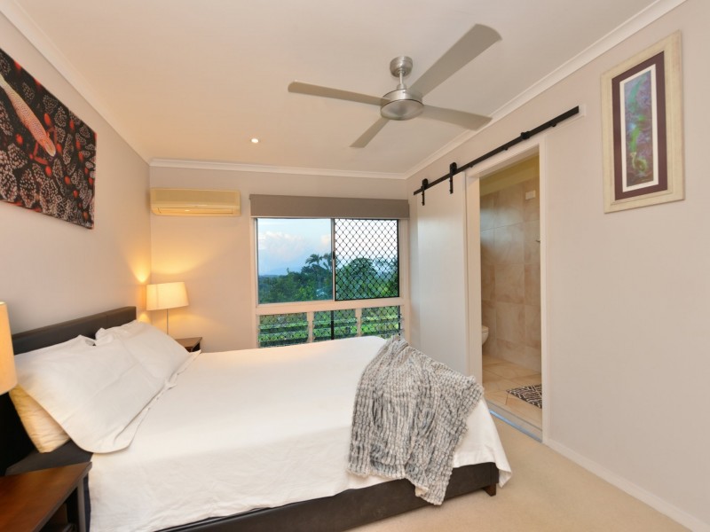 28 Atherton Street, Whitfield QLD 4870