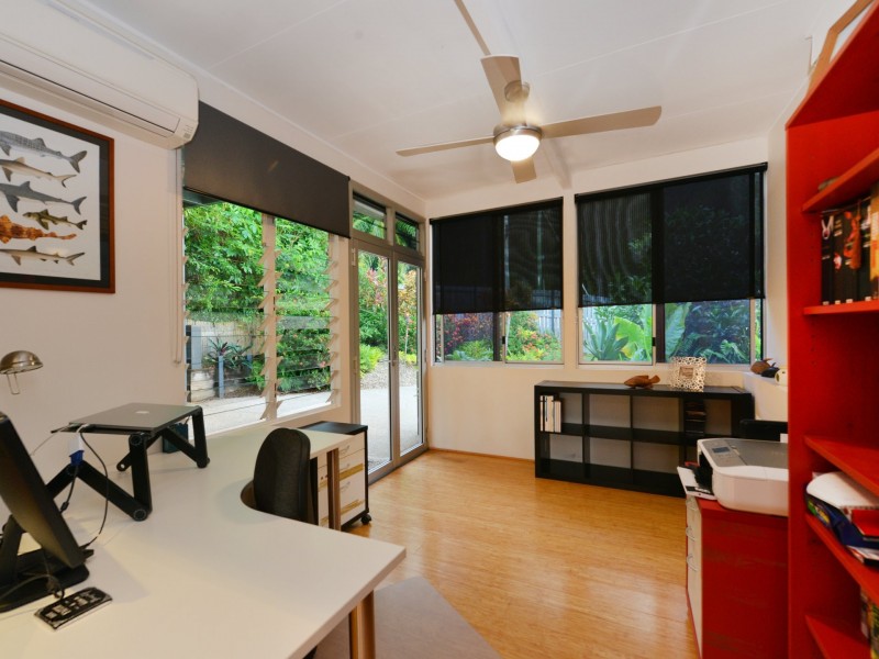 28 Atherton Street, Whitfield QLD 4870