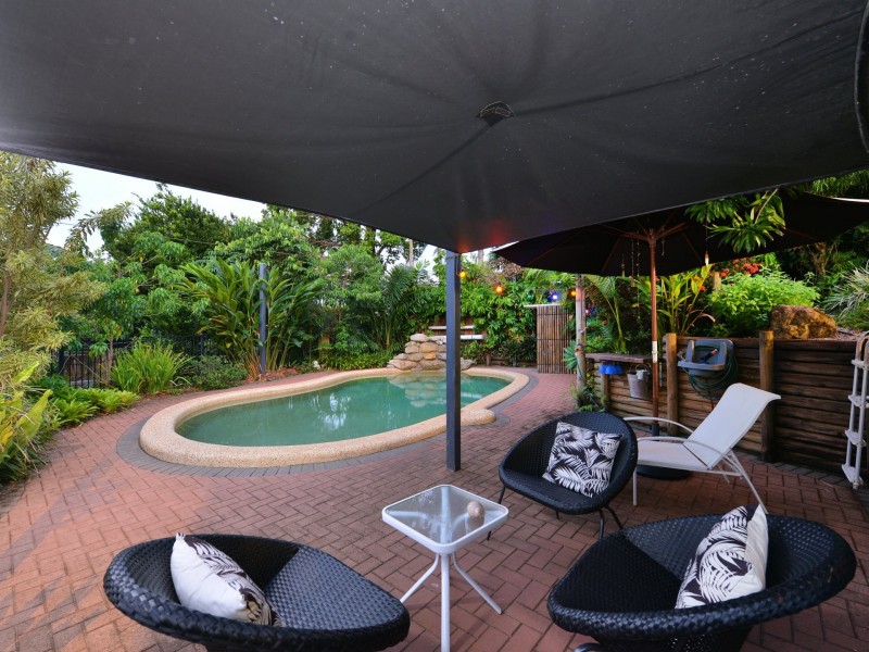 28 Atherton Street, Whitfield QLD 4870