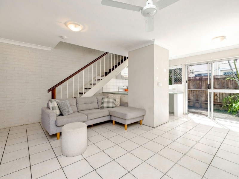 5/69 Little Pease Street, Manoora QLD 4870