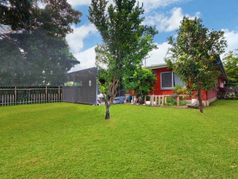 13 Huon Street, Trinity Beach QLD 4879