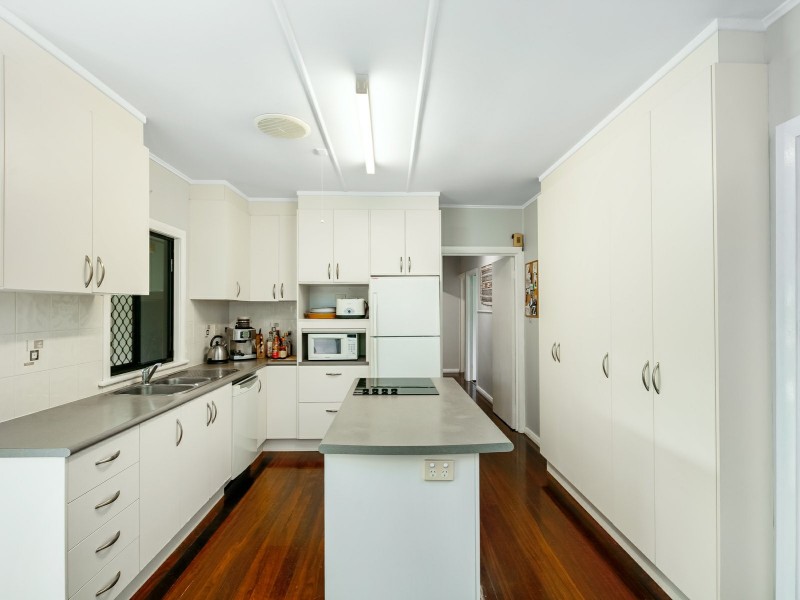 39 Oxley Street, Edge Hill QLD 4870