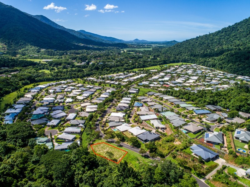 45-47 Xavier Herbert Drive, Redlynch QLD 4870