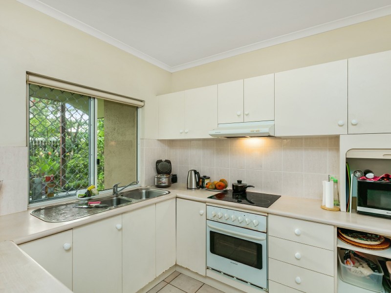 66/5-15 McGregor Street, Mooroobool QLD 4870