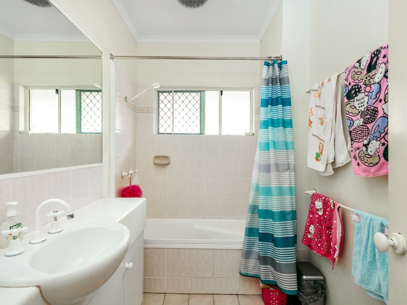 66/5-15 McGregor Street, Mooroobool QLD 4870
