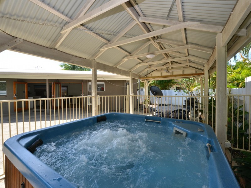 19a Boden Street, Edge Hill QLD 4870