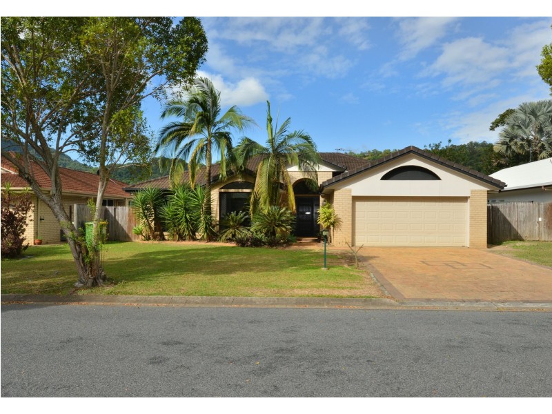16 Country Court, Brinsmead QLD 4870